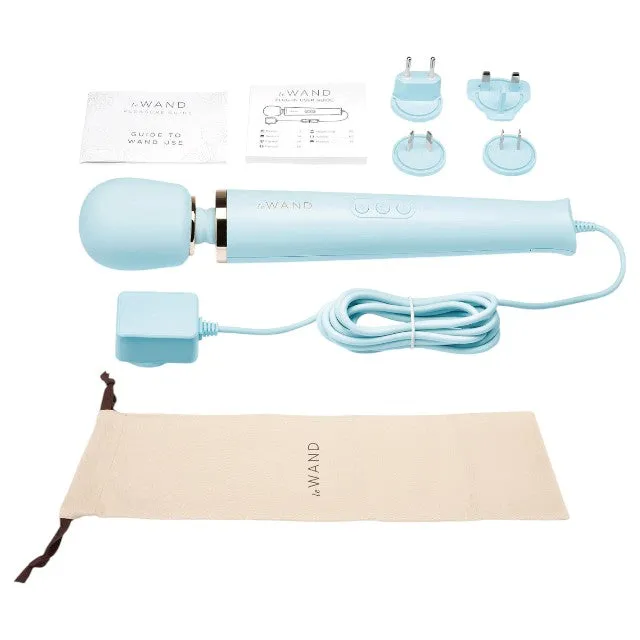 Aparat de masaj cu fir LE WAND Plug-In Vibrating Massager. pentru corp și zone intime. 10 funcții de vibrație. albastru