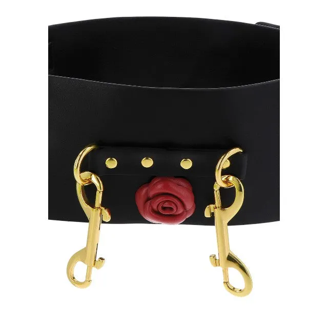 Curea TABOOM Bondage Belt Wild Roses pentru jocuri erotice BDSM. cu trandafiri decorativi. din piele ecologică. negru cu roșu. XS/S/M