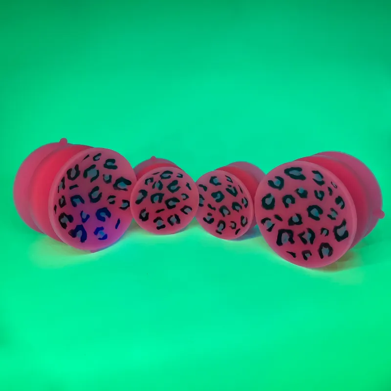 Double-sided suction cup 'Vio-Leopard #1' UV/GITD small