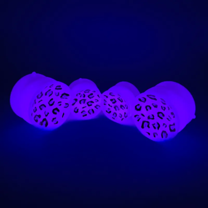 Double-sided suction cup 'Vio-Leopard #1' UV/GITD small