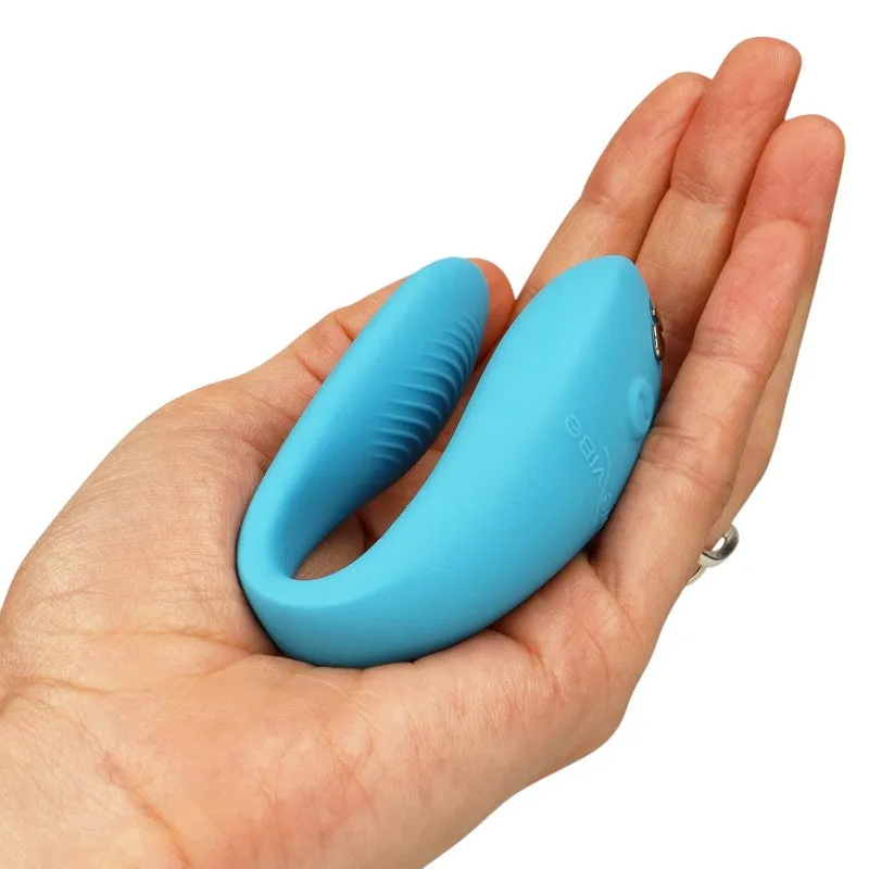 Vibrator dublu WE VIBE Sync Go. pentru stimularea clitorisului și punctului G. control prin aplicație. 9 funcții de vibrație. turcoaz